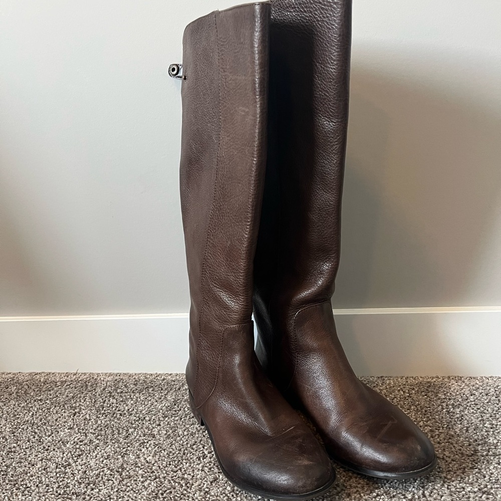 Saks 5th Avenue (Lord &Taylor 424 Fifth) Chocolate Brown Boots